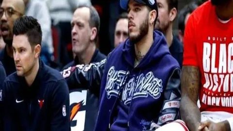 “卢塞尔体育场见证阿根廷对法国巅峰对决，谁将写入世界杯传奇？”